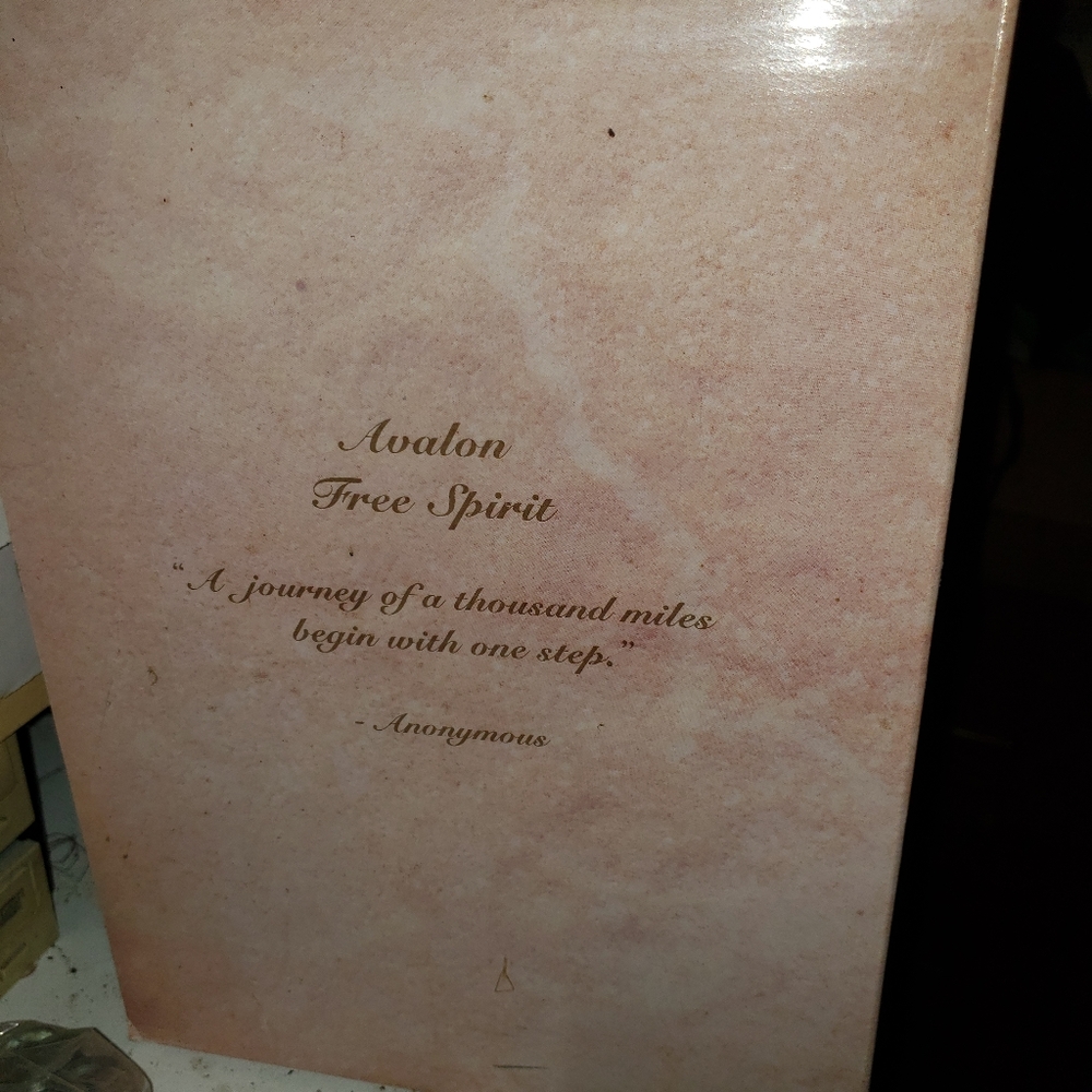 NIB seraphim classics  Avalon free spirit